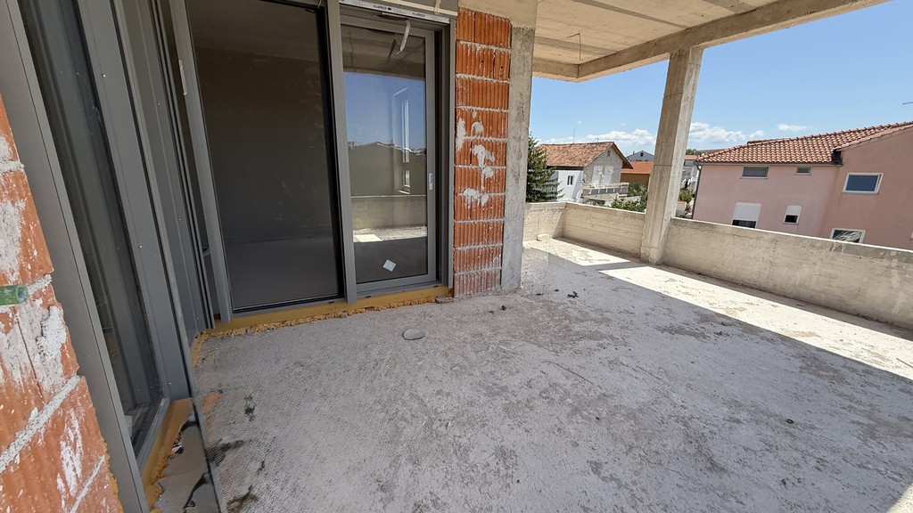 Terrasse avec accès à l'espace de vie