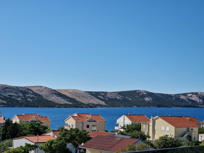 Penthouse avec vue mer à Stara Novalja, Île de Pag