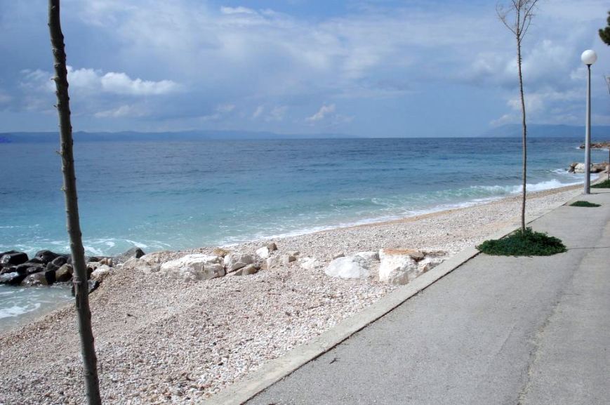 Il n'y a que quelques pas jusqu'à la mer. Agence immobilière Croatie - Panorama Scouting