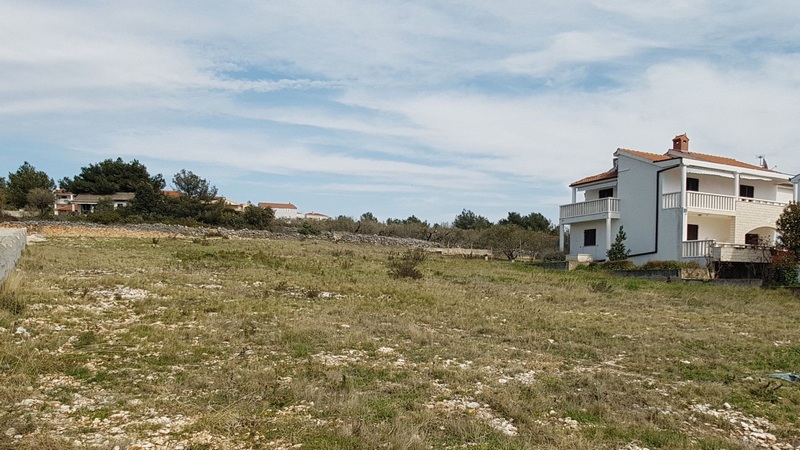 Terrain constructible en Croatie à vendre.