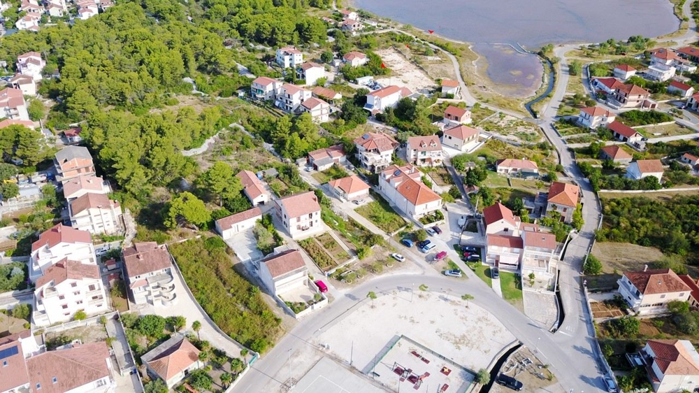 Terrain à bâtir près de Sibenik.