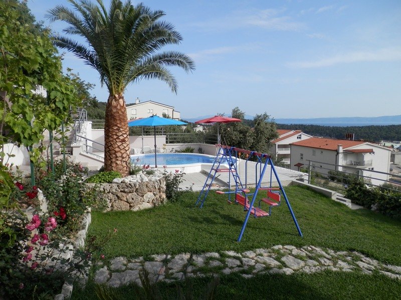 Maison avec jardin et vue mer à vendre à Makarska, Croatie.