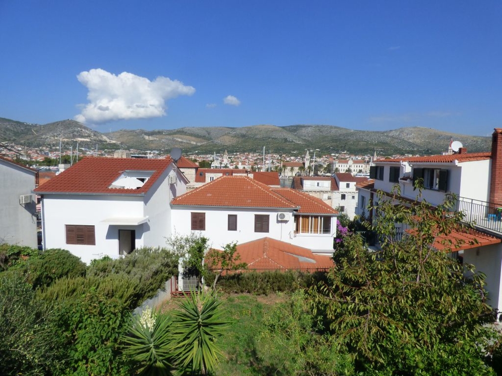 Vue sur la vieille ville de Trogir.