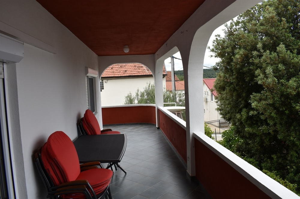 Balcon couvert à l'étage en Croatie