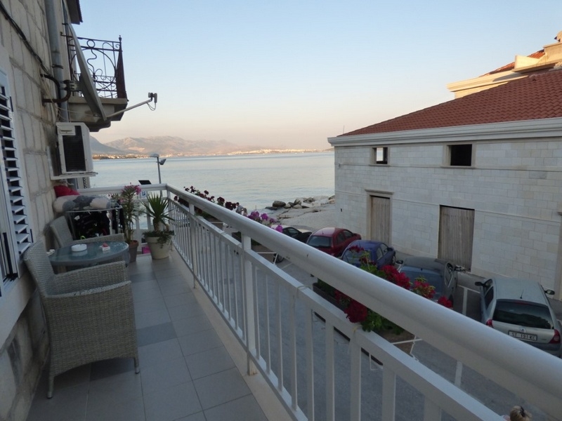 Maison de ville près de la mer à Kastela, Croatie, à vendre - Panorama Scouting Immobilier.