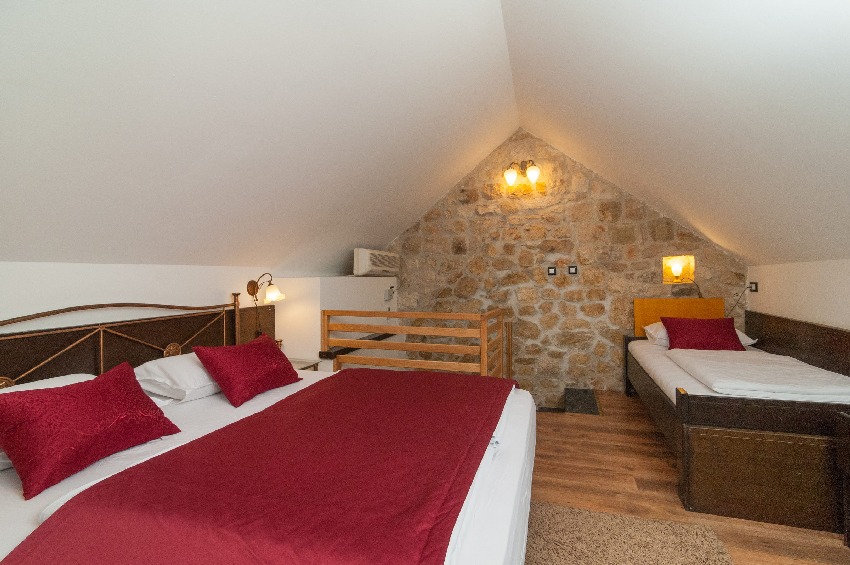 Impressions des appartements de H1584 près d'Omis en Croatie - Panorama Scouting GmbH.