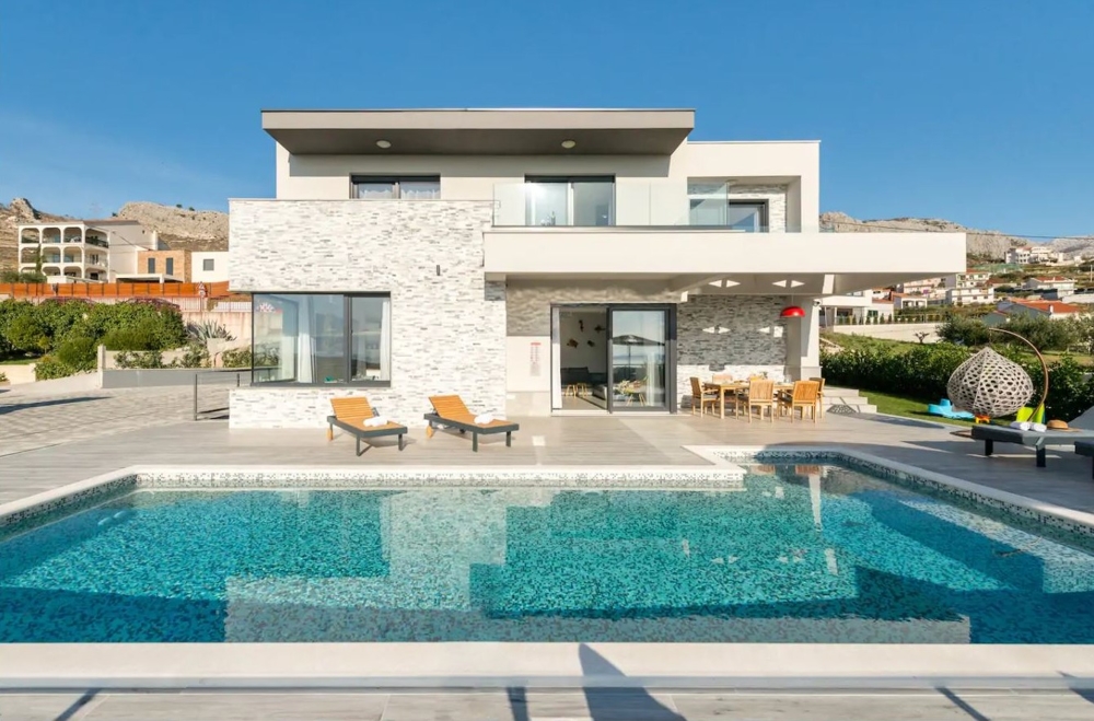 Villa avec piscine à Split, Croatie, à vendre - Panorama Scouting Immobilier.