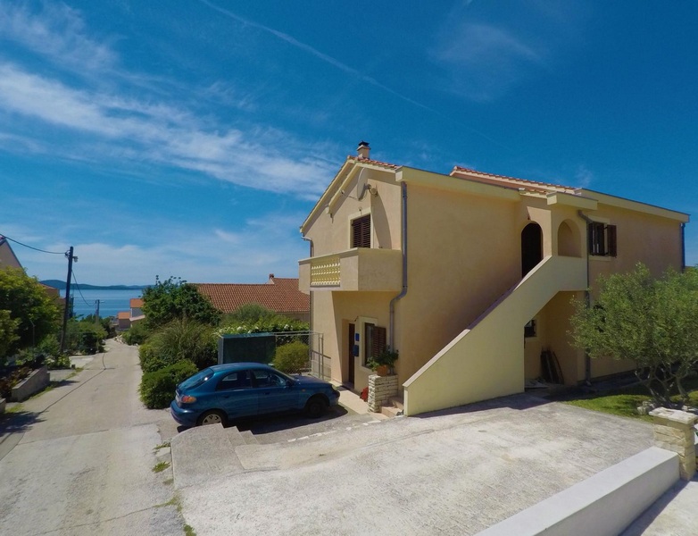 Immeuble collectif avec vue mer en Croatie, région de Zadar, à vendre - Panorama Scouting.