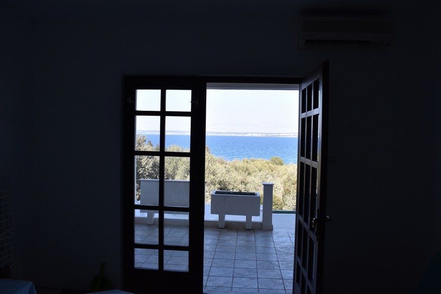Séjour avec vue mer