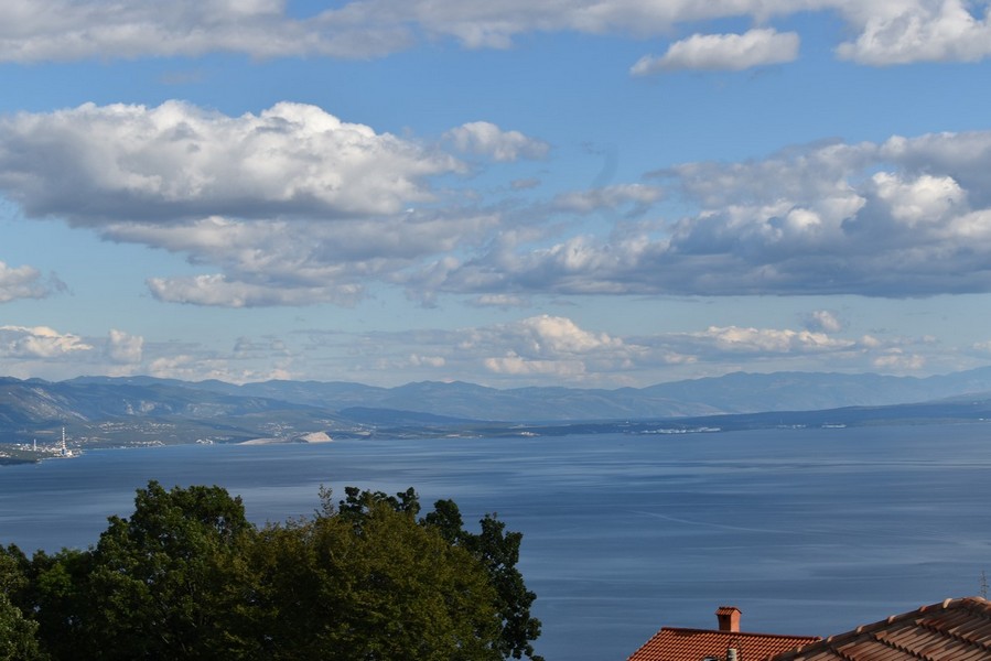 Vue mer panoramique sur le Golfe du Kvarner depuis Bregi, Opatija