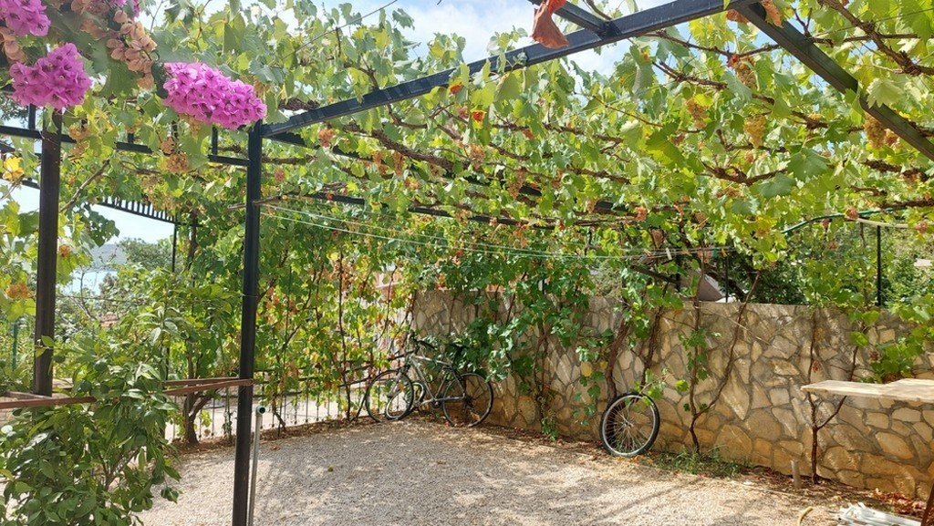 Terrasse magnifique avec beaucoup d'espace