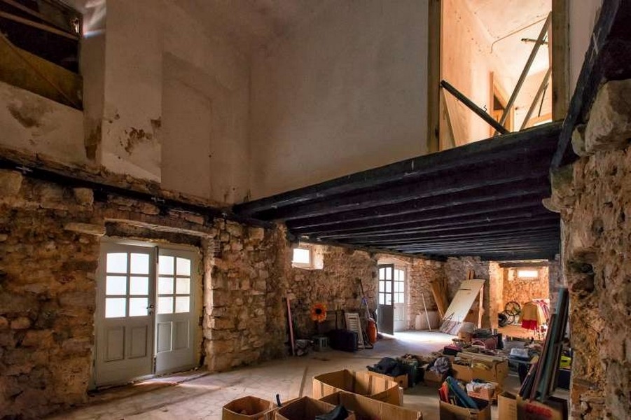 Maison en pierre méditerranéenne