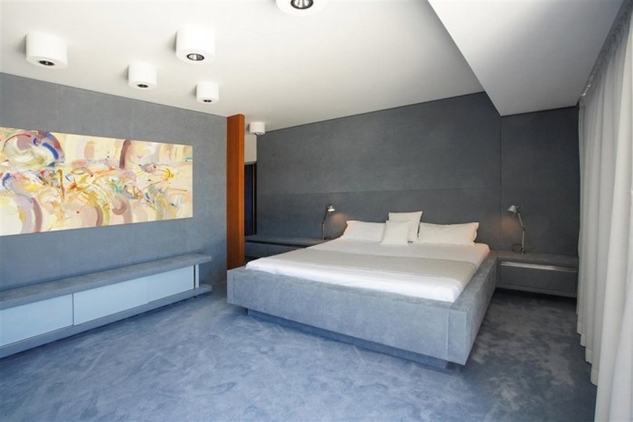 Grande chambre avec salle de bains attenante