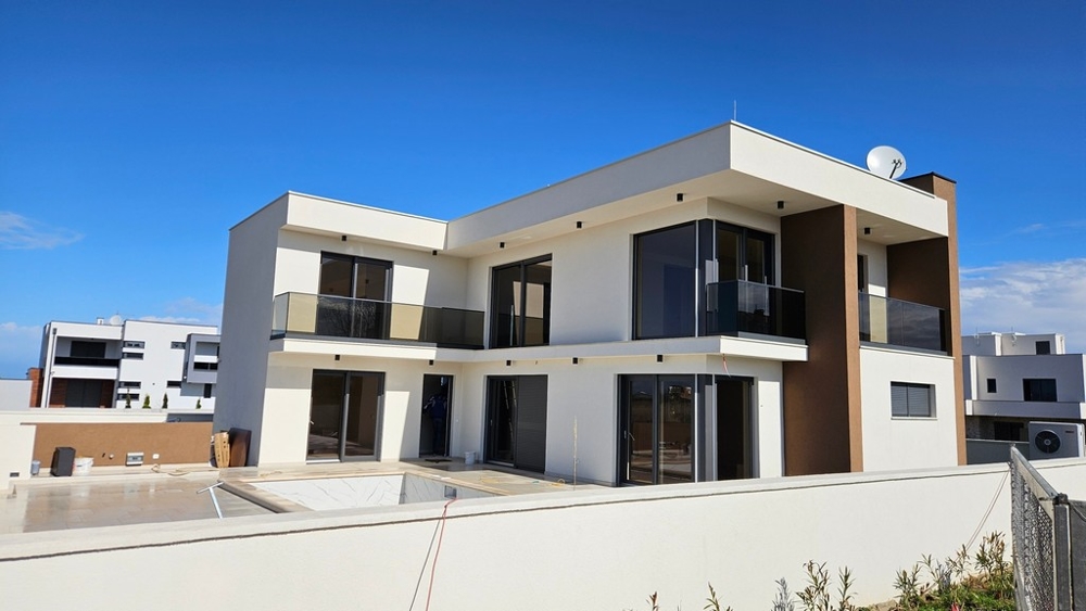Rendu 3D d'une villa de luxe vendue en Croatie - Panorama Scouting H2640.
