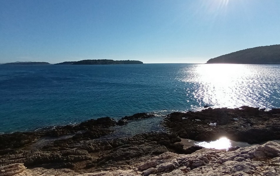 Villa en première ligne de mer en Croatie à vendre - Panorama Scouting H2684.