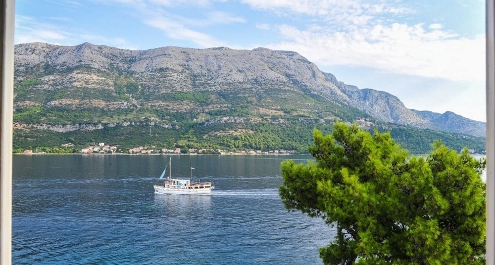 Vue mer du bien H2688 sur l'île de Korcula, Dalmatie, Croatie - Panorama Scouting.