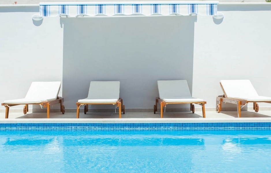 Piscine du bien H2700, en vente en Croatie.