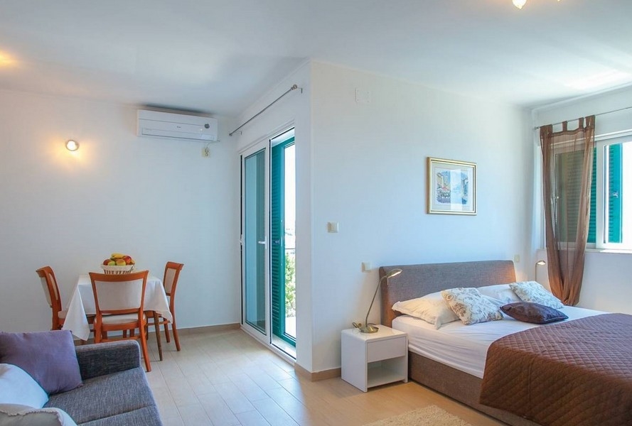 Chambre climatisée.