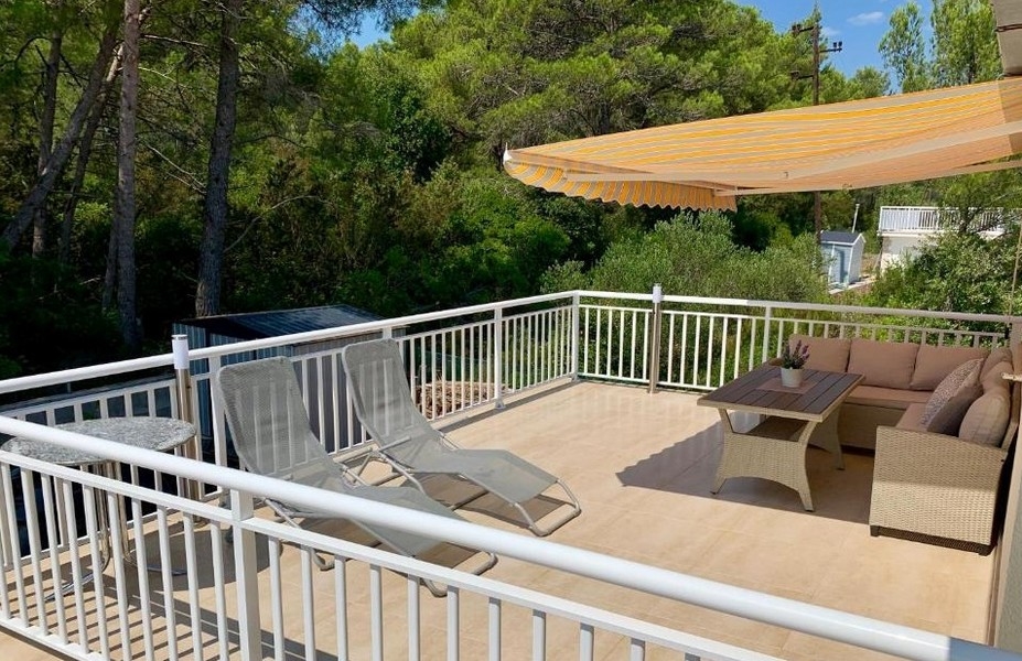 Immeuble de rapport entièrement meublé - Panorama Scouting