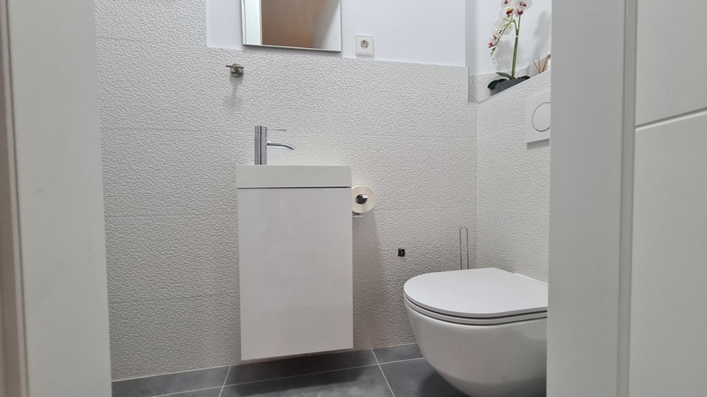 WC.