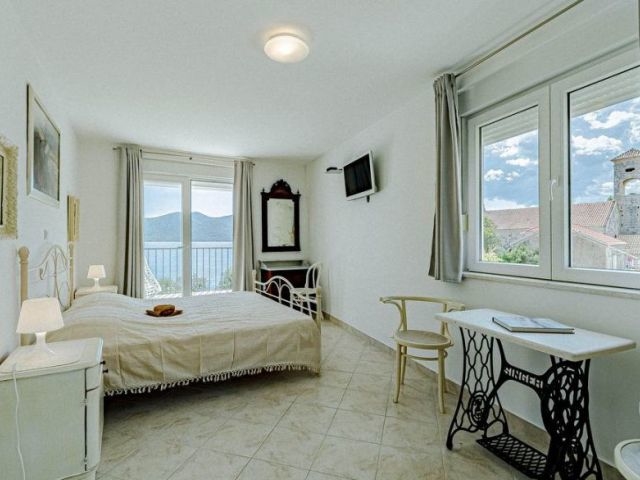 Chambres lumineuses avec superbe vue mer - H2727