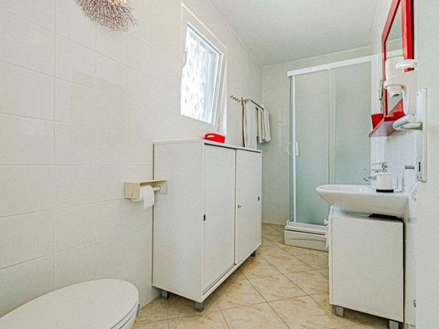 3 chambres et 3 salles de bains - H2727