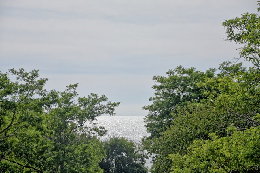 Vue sur la mer depuis une maison en Istrie, emplacement idéal pour acheter.