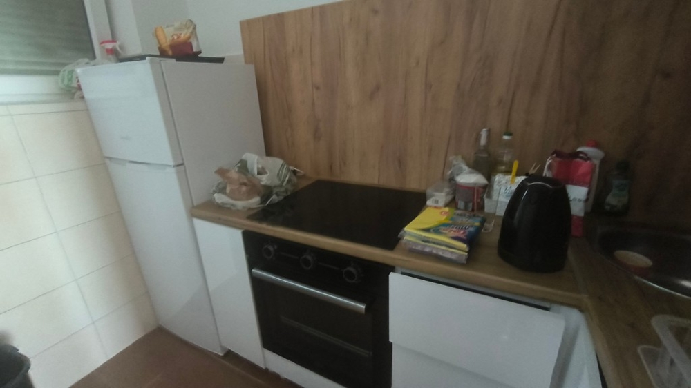 Maison partiellement rénovée avec mobilier neuf