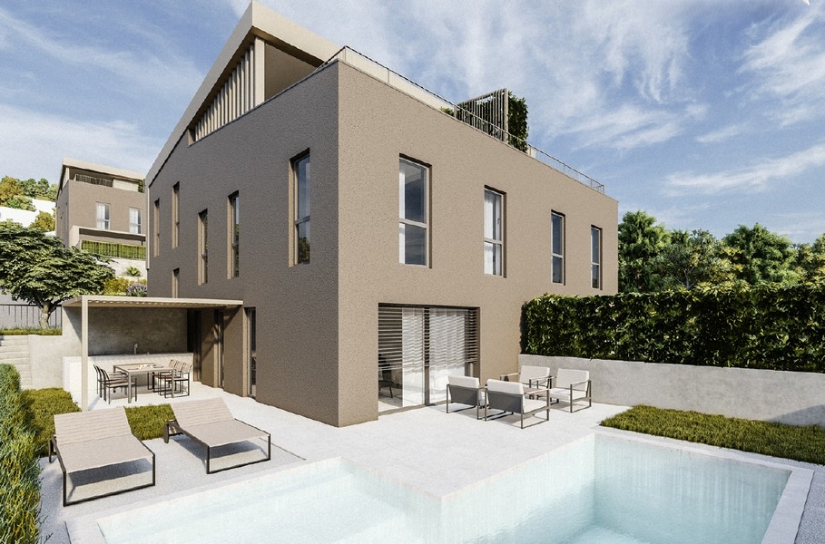Piscine et maison.