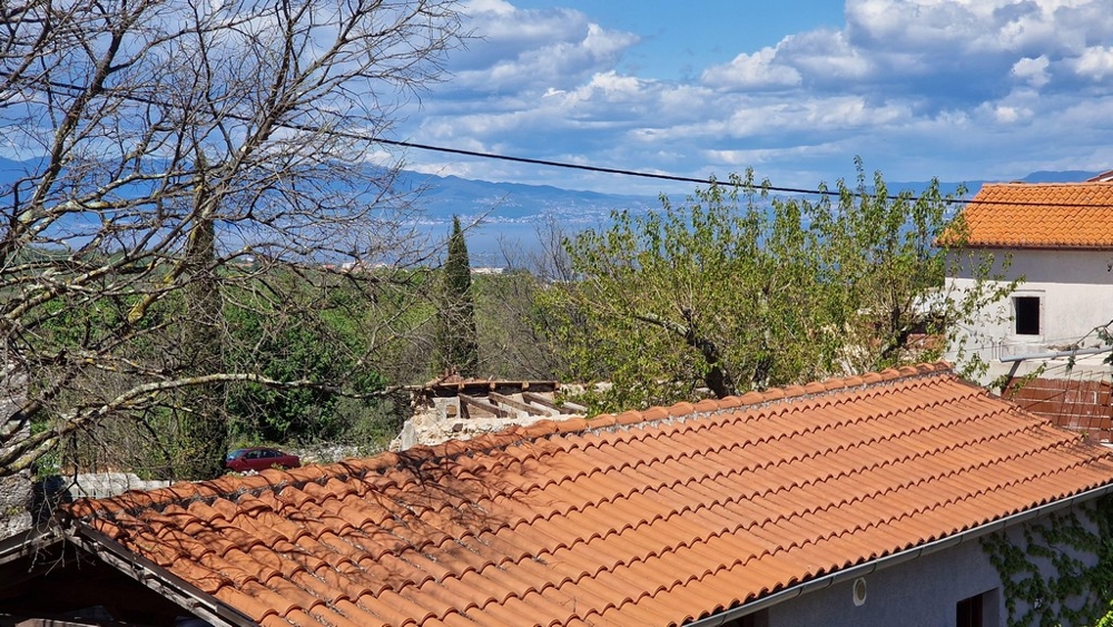 Vue mer du bien H3403 sur l'île de Krk en Croatie.