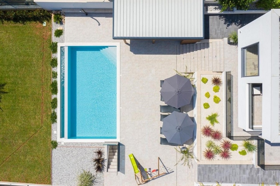 Piscine de la villa H3414 en Istrie - Panorama Scouting.