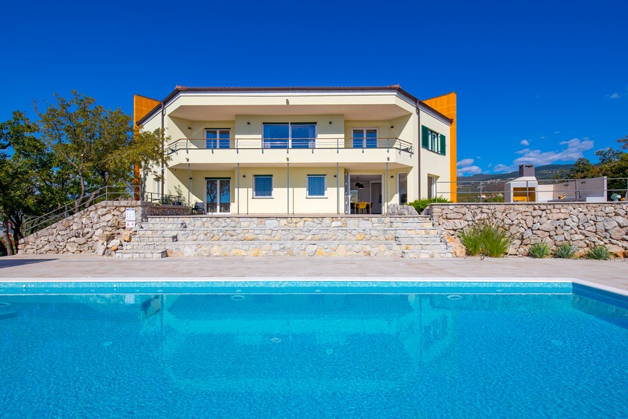 Villa moderne à vendre près de Crikvenica en Croatie - Panorama Scouting bien H3417.