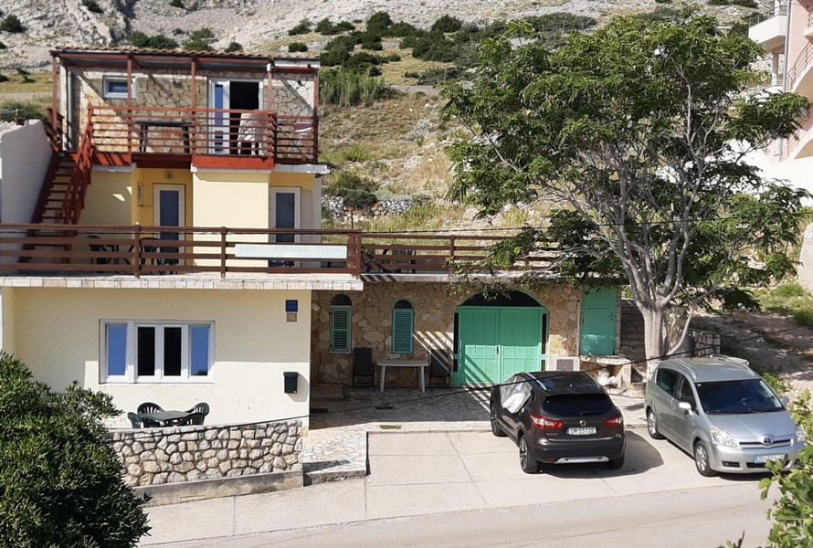 Maison adaptée à la location aux vacanciers, à vendre en Croatie.