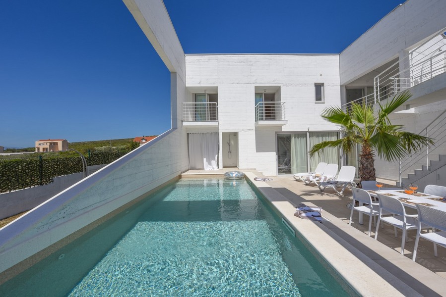 Villa moderne à vendre en Croatie.