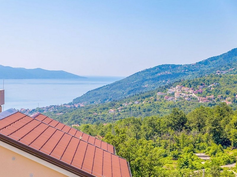 Magnifique vue mer depuis la terrasse du bien H3486.