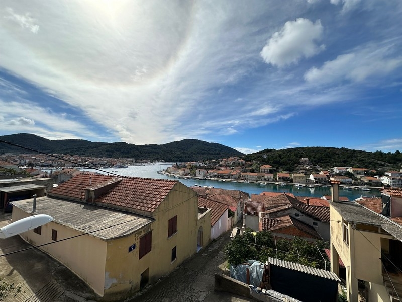 Maison avec vue mer sur l'île de Korcula en Croatie à vendre - Panorama Scouting.