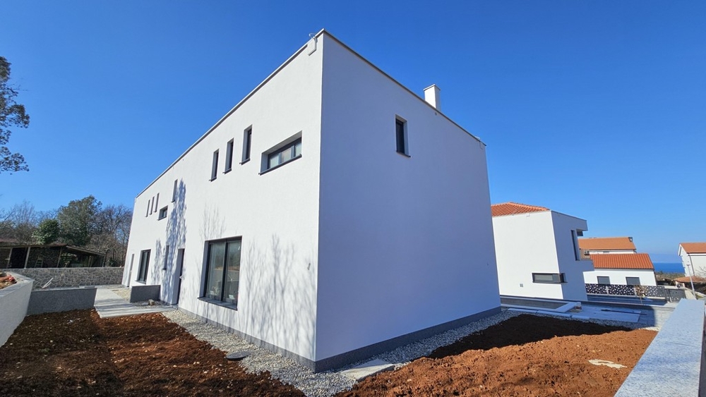 Maison jumelée neuve au design moderne