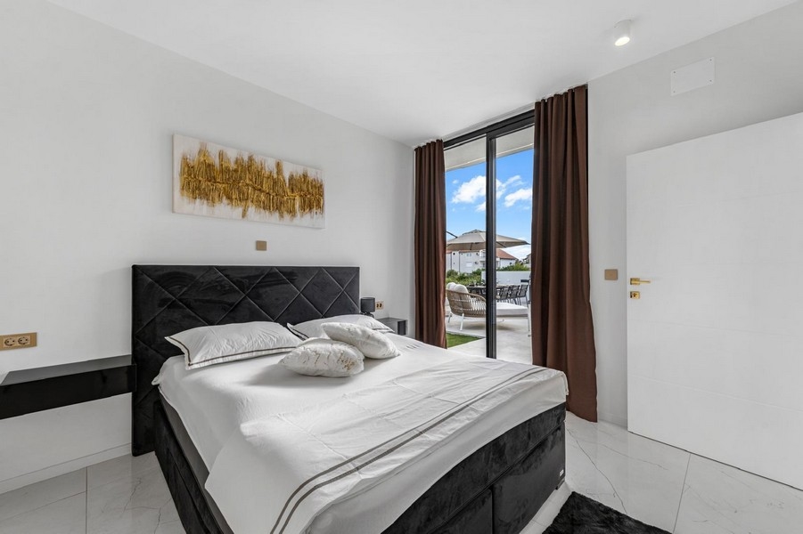 Chambre avec accès direct à la terrasse