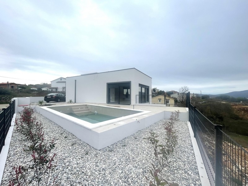 Maison jumelée moderne avec piscine et terrasse à vendre en Croatie