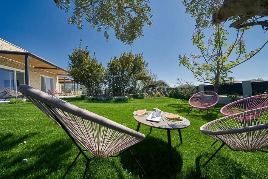 Villa méditerranéenne à vendre dans la région de Split, Croatie - Panorama Scouting.