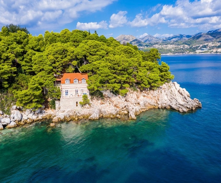 Villa en Dalmatie entourée de forêt et de mer
