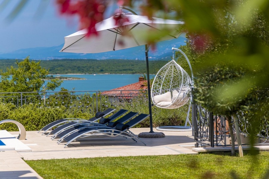Villa avec vue mer à vendre île de Krk Croatie.