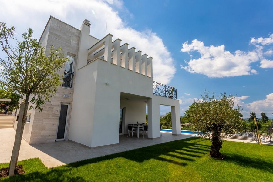 Villa neuve avec jardin et terrasse Croatie