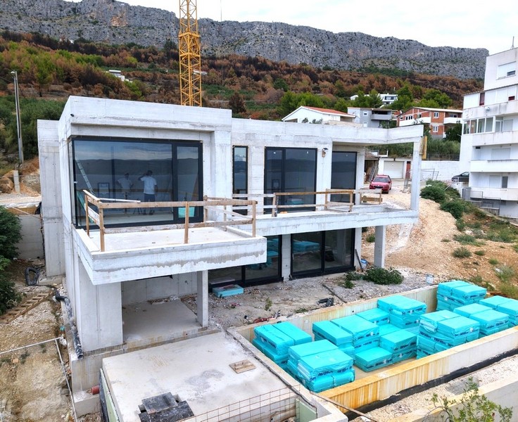 Gros œuvre de la villa de luxe H3719, vendue en Croatie.