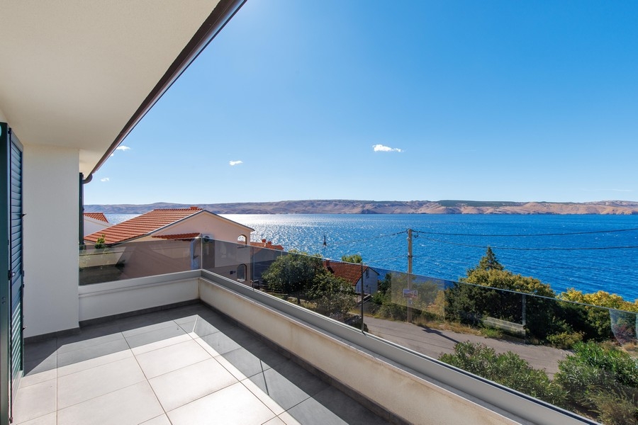Vue mer de la maison H3730 dans la région de Karlobag en Croatie - Panorama Scouting.
