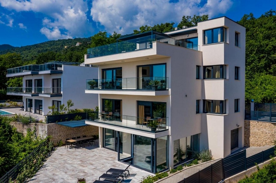 Biens immobiliers sur la Riviera d'Opatija près de Lovran.