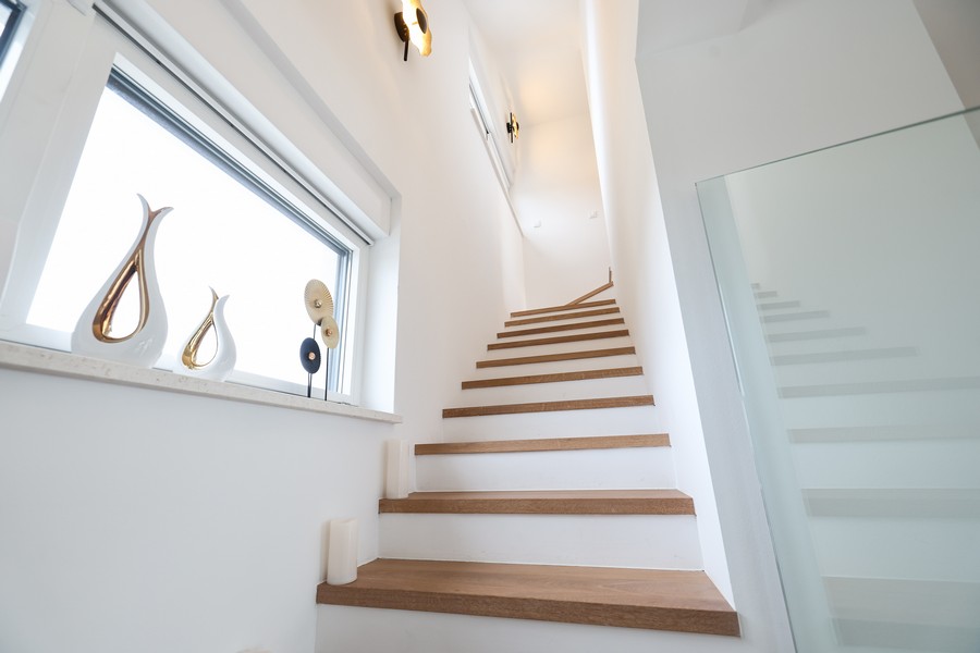 Escalier menant à l'étage