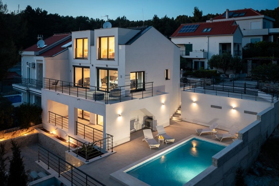 Villa sur l'île de Brac en Croatie à vendre - H3841.