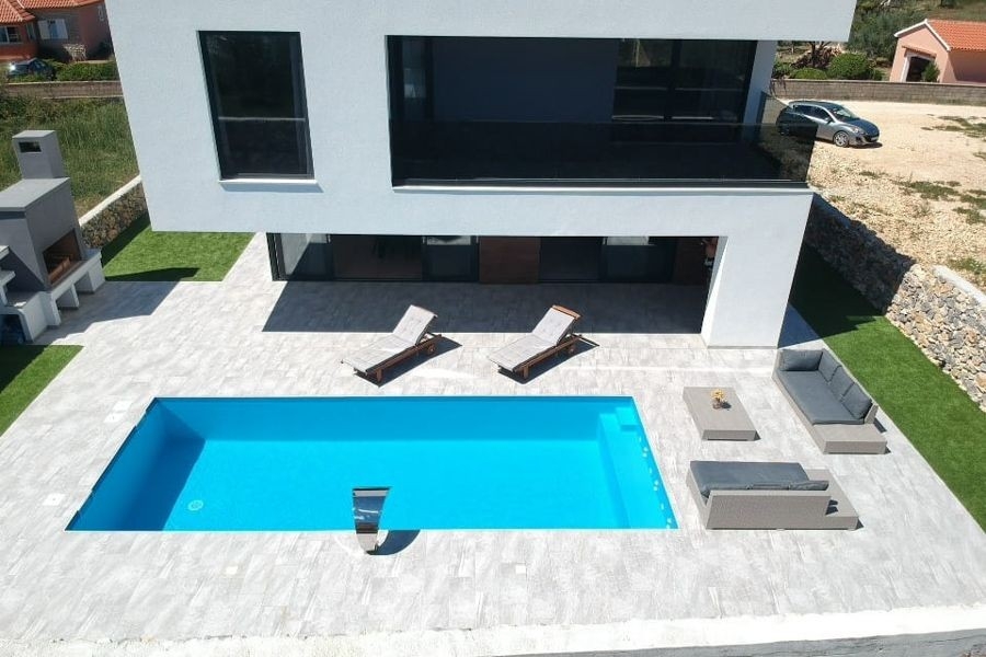 Villa avec piscine en Croatie à vendre - H3845.
