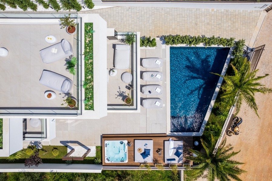 Villa moderne en Croatie avec piscine et terrasse